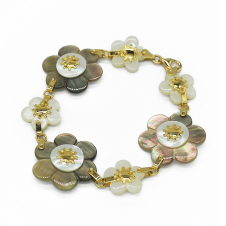 OYSTER FLOWER BRACELET